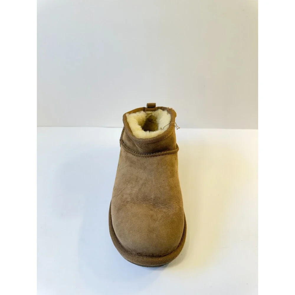 UGG Unisex-Child Classic Ultra Mini Boot, Chestnut, 4